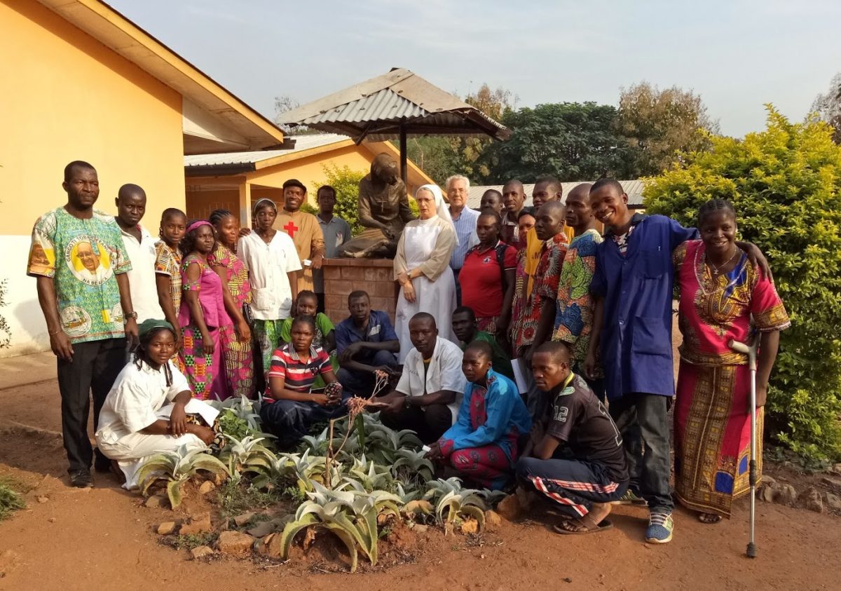 Los religiosos camilos de la República Centroafricana promueven nuevos servicios en el Hospital San Juan pablo II.