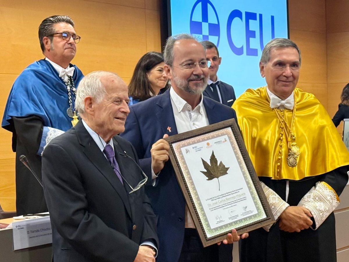 José Carlos Bermejo, reconocido con el Premio del Movimiento Hipocrático por su impulso al humanismo sanitario